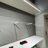 ARREDO CON MENSOLE A MURO BIANCHE LUMINOSE 43215